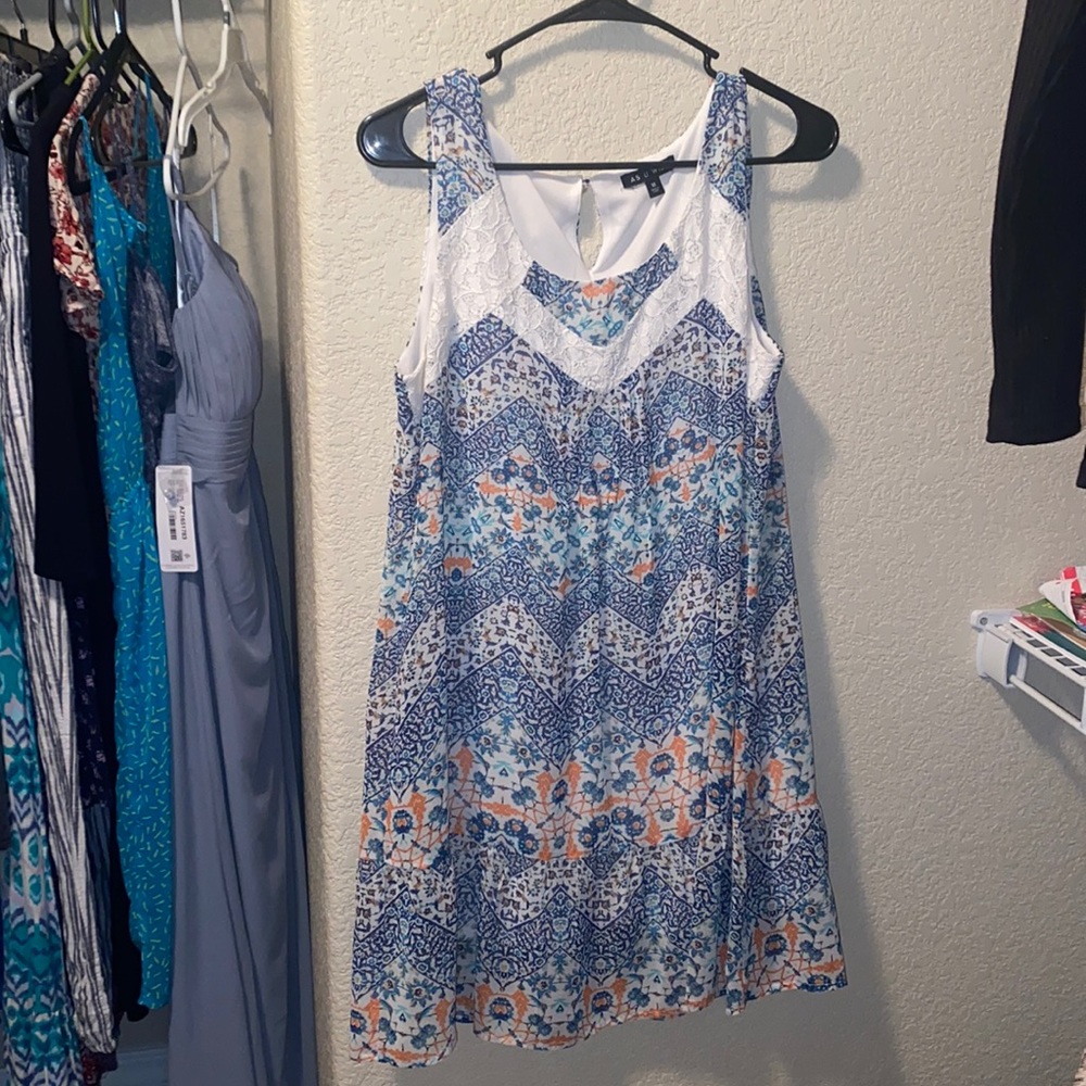As U Wish short flowy patterned dress